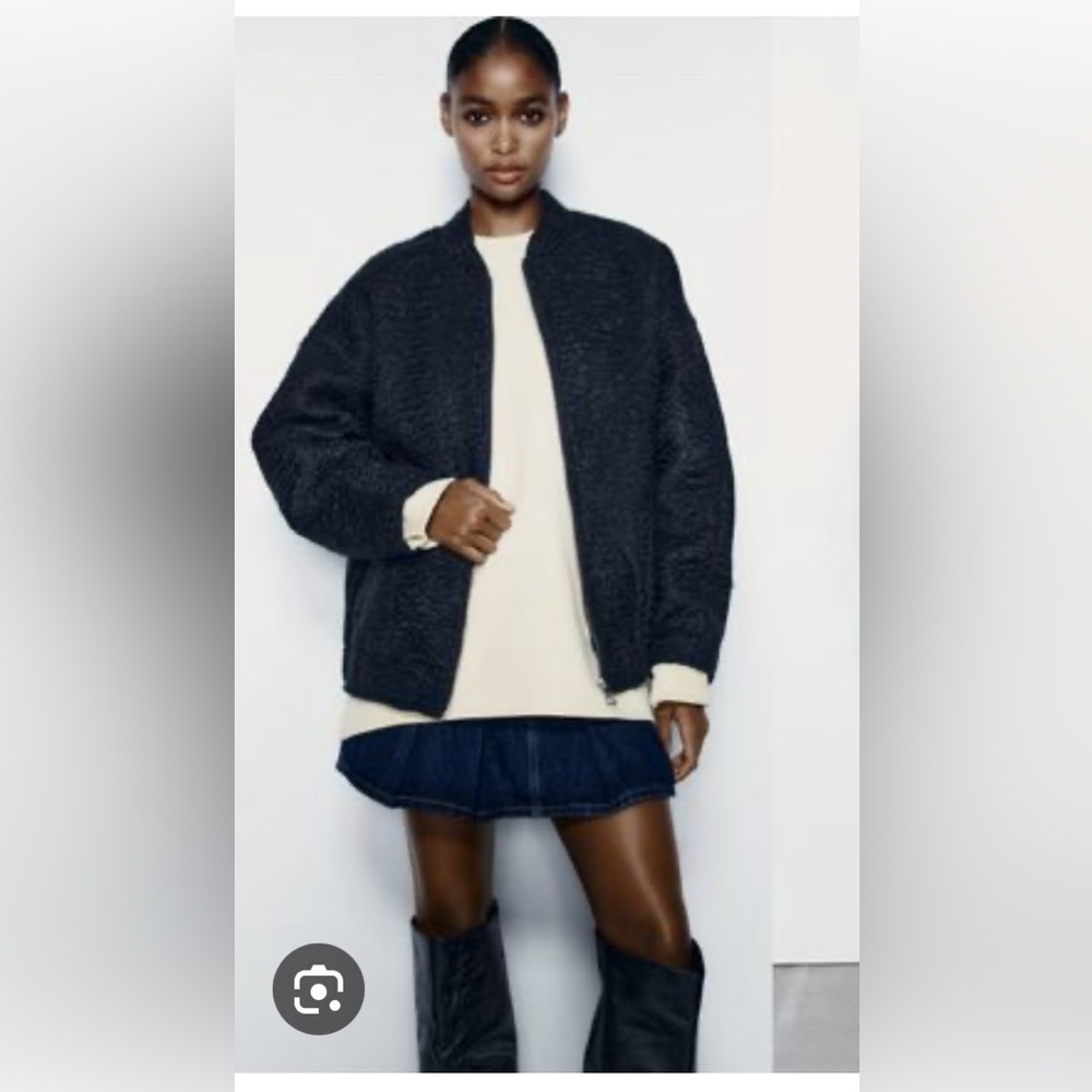 NWT viral Zara Oversized boucle bomber jacket, navy blue - Picture 3 of 7